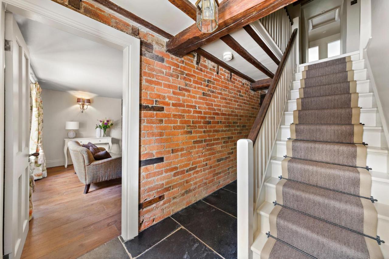 Chantry House バーンズリー エクステリア 写真